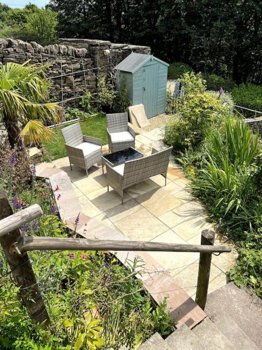 17Th Century Cottage With Hidden Garden Steeton 외부 사진